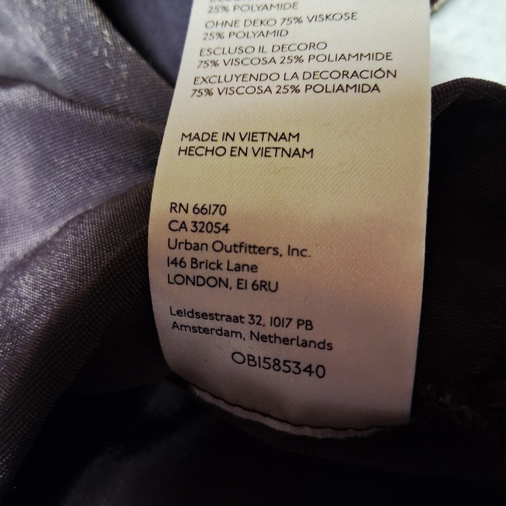 We The Free Deep Purple Velvet Jacket - Picture 6 of 7
